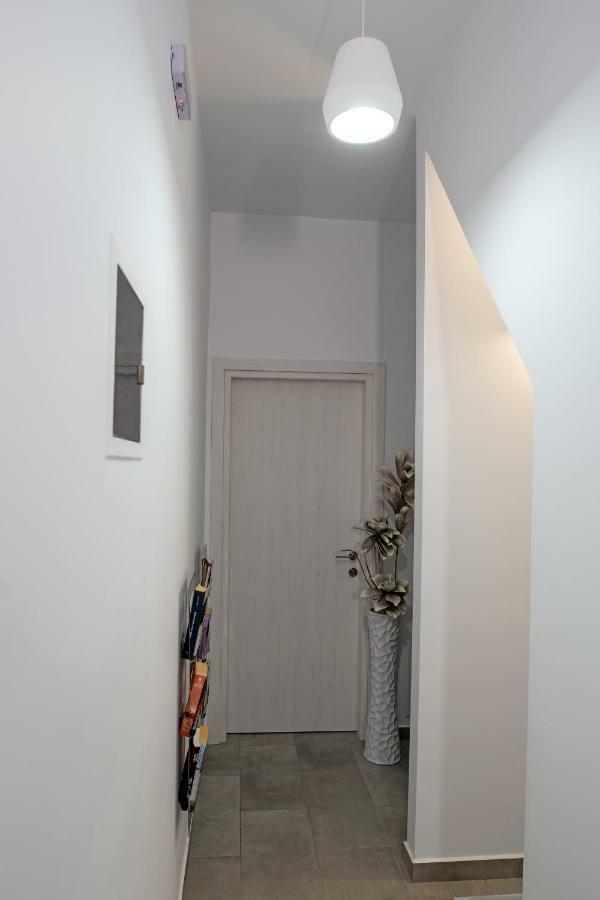 Aethrea Apartments Haráki Kültér fotó